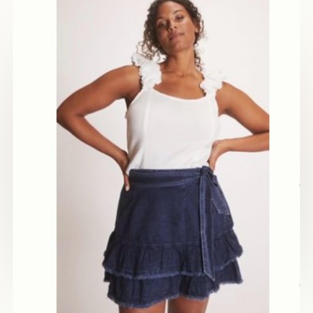 NWT!  ANTHROPOLOGIE skirt with ruffles, Sz S.